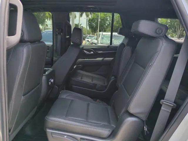 2023 GMC Yukon 4WD Denali