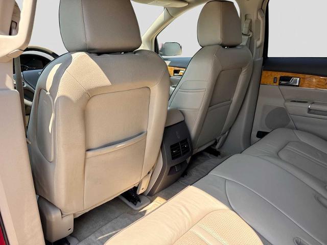 2015 Lincoln MKX Base
