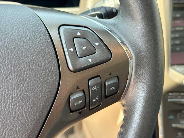 2015 Lincoln MKX Base