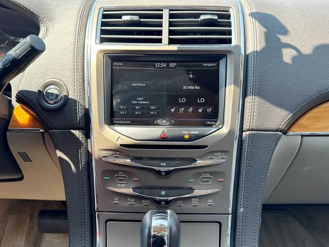 2015 Lincoln MKX Base