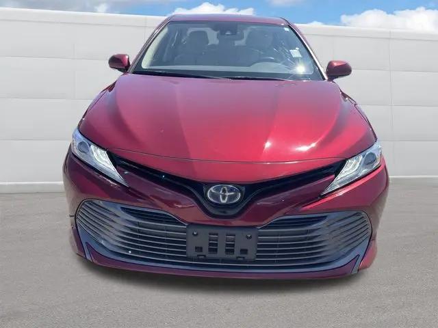 2020 Toyota Camry XLE Hybrid