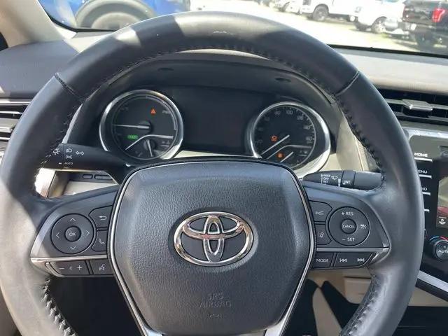 2020 Toyota Camry XLE Hybrid