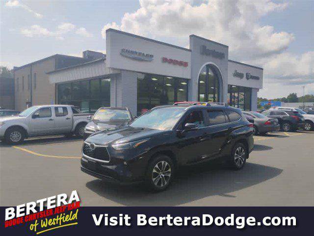 2023 Toyota Highlander XLE for sale in Westfield, MA