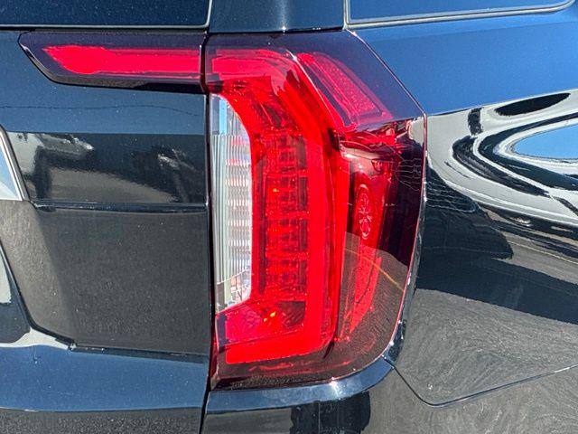 2021 GMC Yukon 4WD Denali