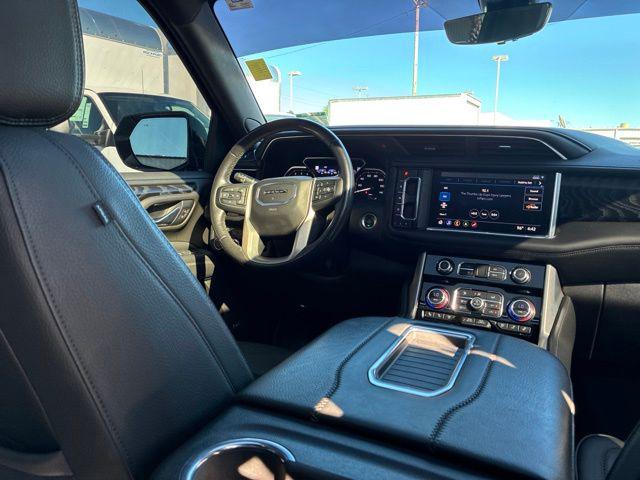 2021 GMC Yukon 4WD Denali