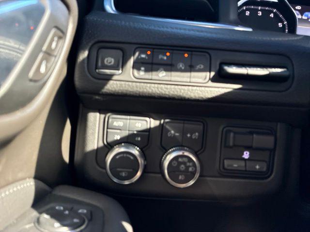 2021 GMC Yukon 4WD Denali