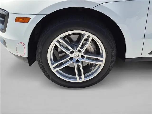 2017 Porsche Macan S