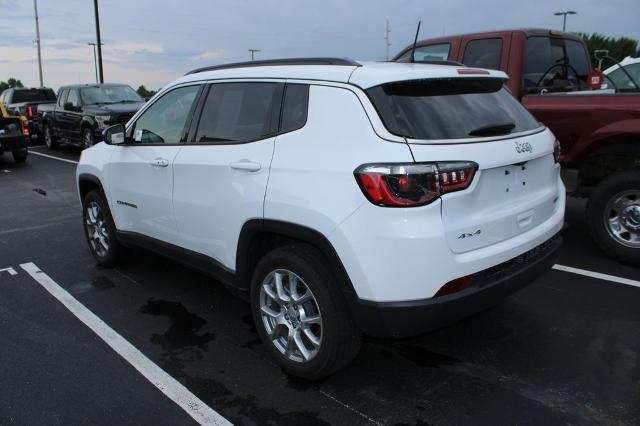 2022 Jeep Compass Latitude Lux 4x4
