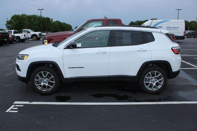 2022 Jeep Compass Latitude Lux 4x4