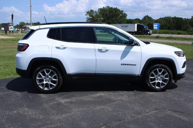 2022 Jeep Compass Latitude Lux 4x4