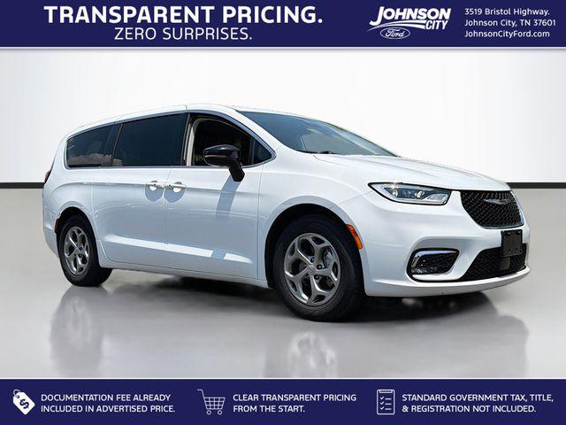 2024 Chrysler Pacifica Limited for sale in Johnson City, TN