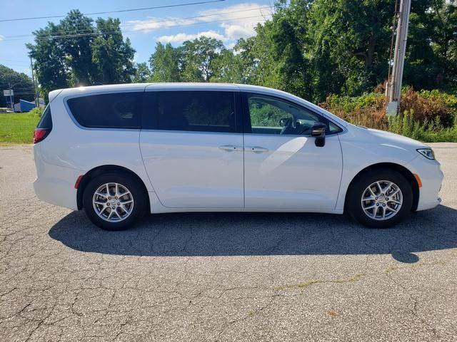 2024 Chrysler Pacifica Touring L 2024 Chrysler Pacifica Touring L