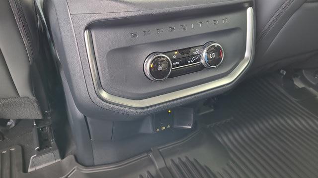 2026 Ford Expedition Max Active MAX