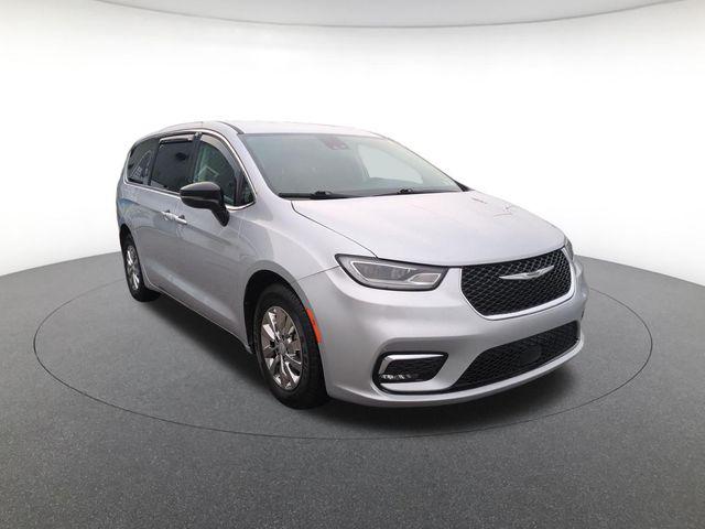 2024 Chrysler Pacifica Touring L 2024 Chrysler Pacifica Touring L