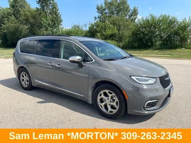 2023 Chrysler Pacifica Limited for sale in Morton, IL