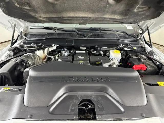 2022 Ram 2500 Big Horn Crew Cab 4x4 64 Box