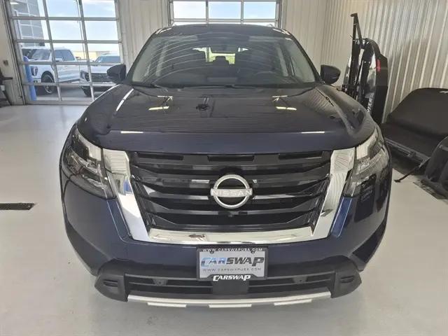2025 Nissan Pathfinder SL 4WD
