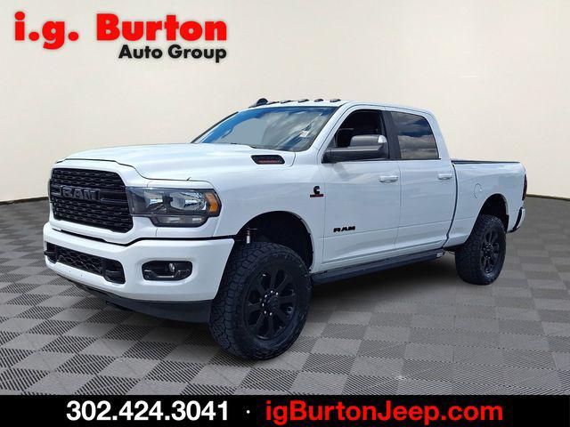 2022 RAM 2500 Big Horn Crew Cab 4x4 64 Box 2022 RAM 2500 Big Horn Crew Cab 4x4 64 Box