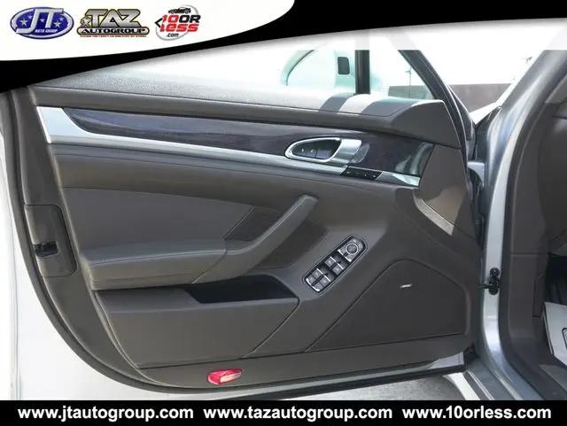 2016 Porsche Panamera Panamera