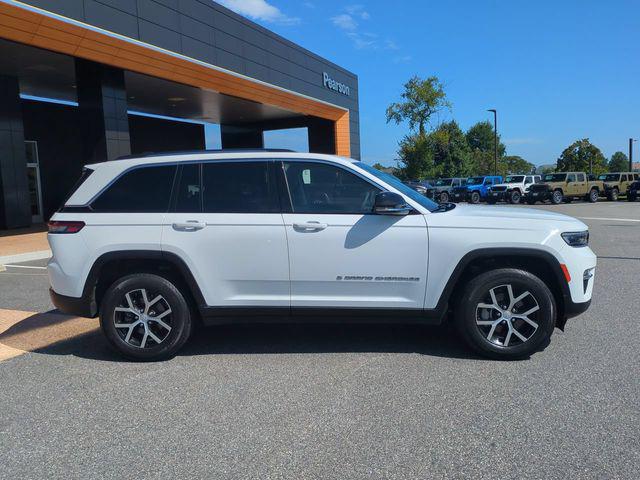2023 Jeep Grand Cherokee Limited 4x4 2023 Jeep Grand Cherokee Limited 4x4