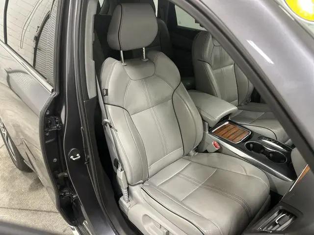 2017 Acura MDX w/Advance Package