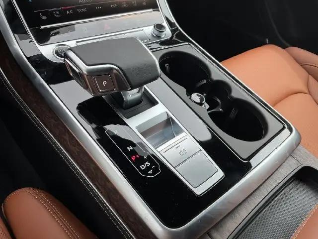 2026 Audi Q8 Prestige Plus 55 TFSI quattro Tiptronic