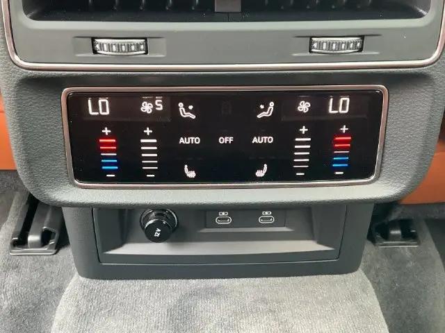 2026 Audi Q8 Prestige Plus 55 TFSI quattro Tiptronic