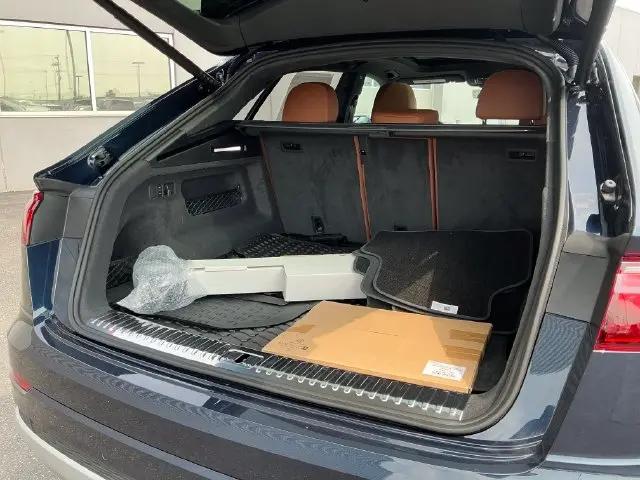 2026 Audi Q8 Prestige Plus 55 TFSI quattro Tiptronic