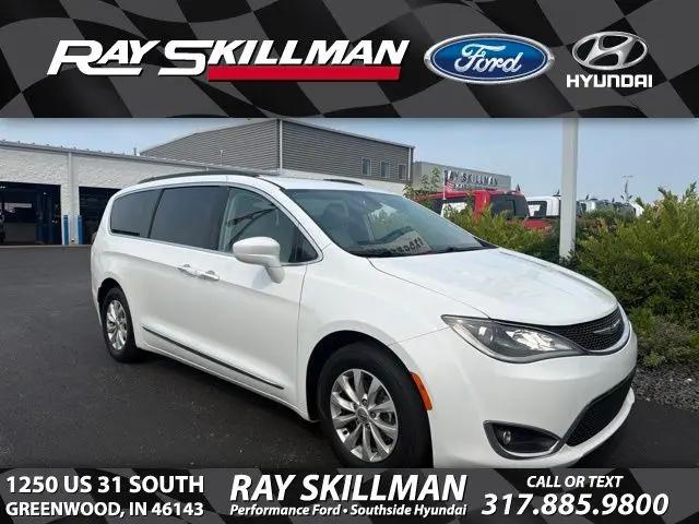 2017 Chrysler Pacifica Touring-L for sale in Greenwood, IN