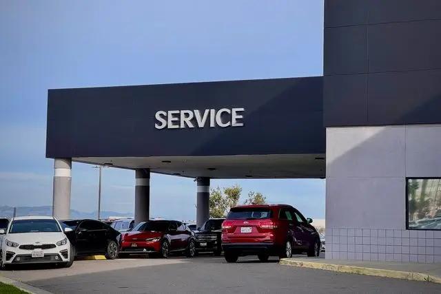 2015 Mazda Mazda5 Sport
