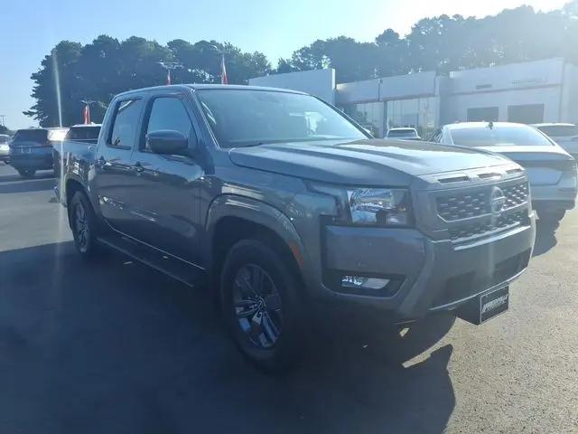 2025 Nissan Frontier Crew Cab SV 4x2 for sale in Greenville, NC