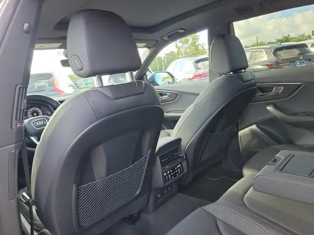 2021 Audi Q8 Premium Plus