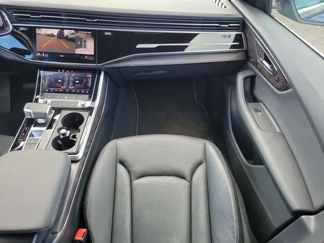 2021 Audi Q8 Premium Plus