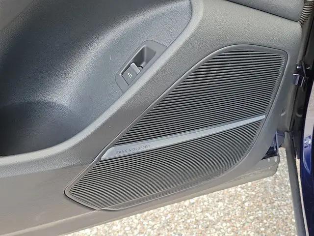 2021 Audi Q8 Premium Plus