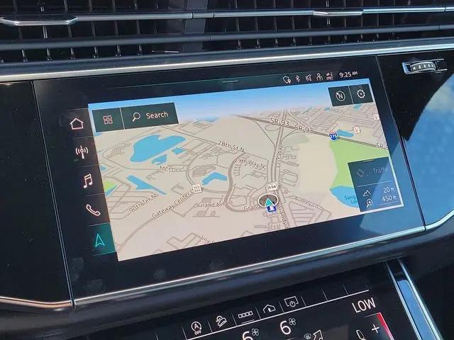 2021 Audi Q8 Premium Plus