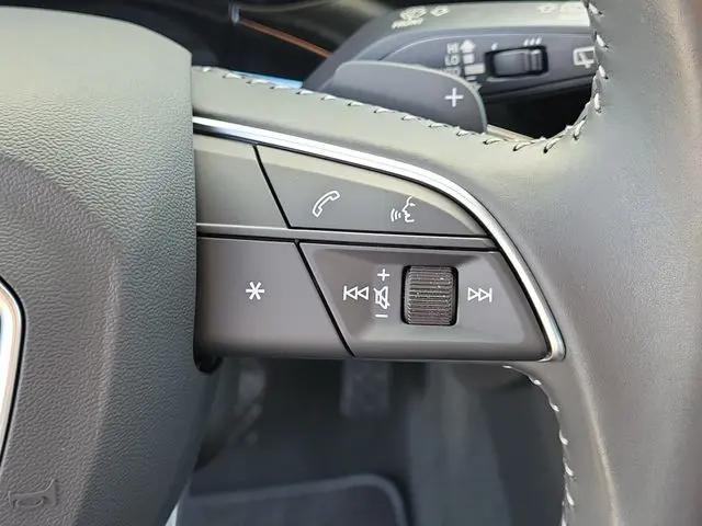 2021 Audi Q8 Premium Plus