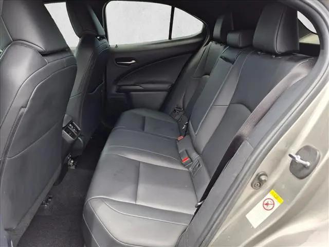 2019 Lexus UX 200 UX 200