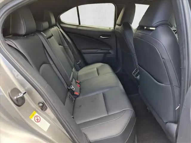 2019 Lexus UX 200 UX 200