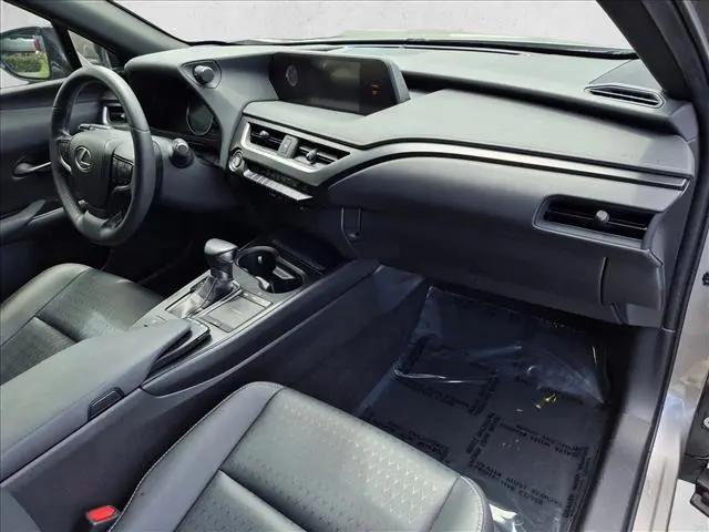 2019 Lexus UX 200 UX 200