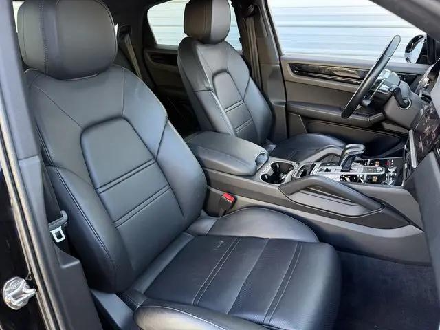 2021 Porsche Cayenne S