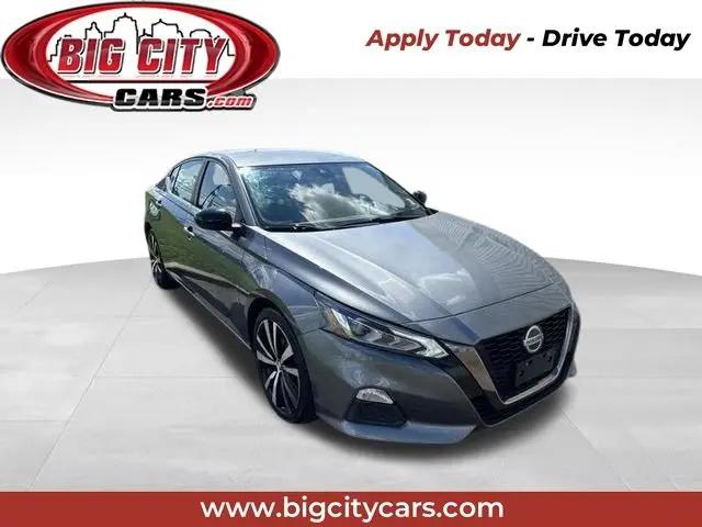 2021 Nissan Altima SR FWD for sale in Fort Wayne, IN