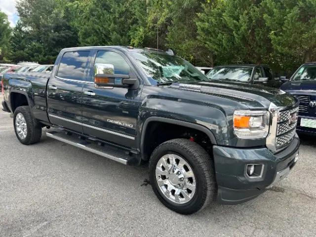 2019 GMC Sierra 2500HD Denali