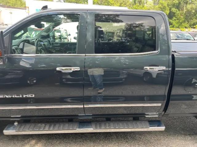 2019 GMC Sierra 2500HD Denali