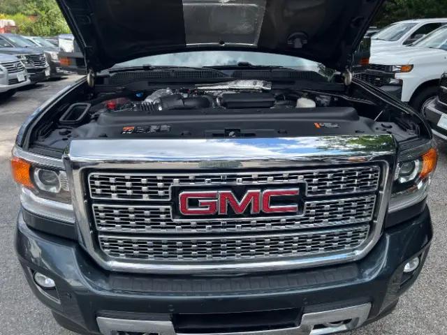 2019 GMC Sierra 2500HD Denali
