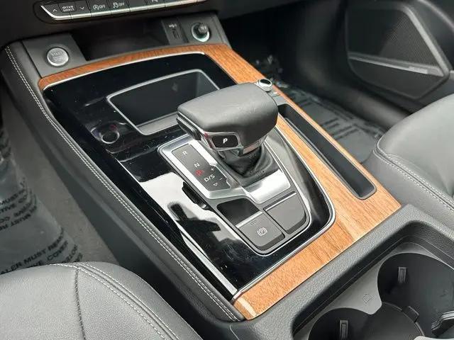 2023 Audi Q5 Premium Plus 45 TFSI S line quattro