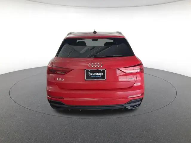 2025 Audi Q3 Premium 45 TFSI S line quattro Tiptronic