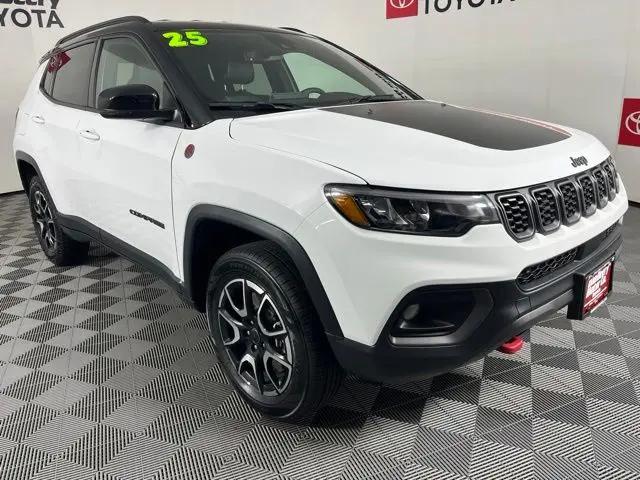 2025 Jeep Compass Trailhawk 4x4 for sale in Cedar Falls, IA