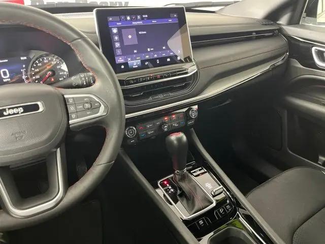 2025 Jeep Compass Trailhawk 4x4
