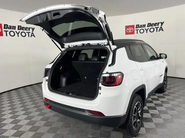 2025 Jeep Compass Trailhawk 4x4