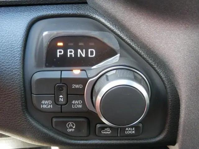 2026 Ram 1500 Warlock Crew Cab 4x4 57 Box